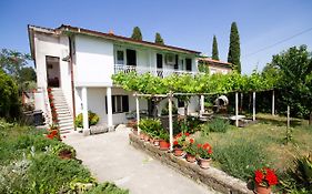 Apartments Juratovec